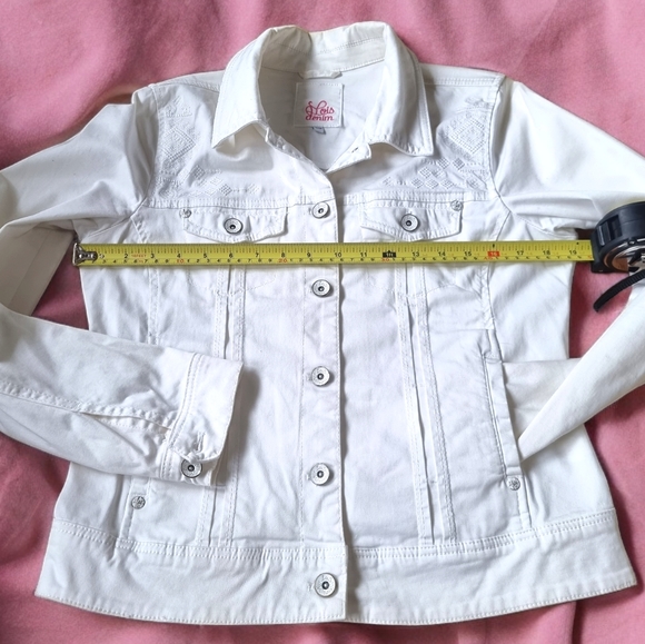 Lois Denim~ White Embroidered Jean Jacket - Picture 9 of 10